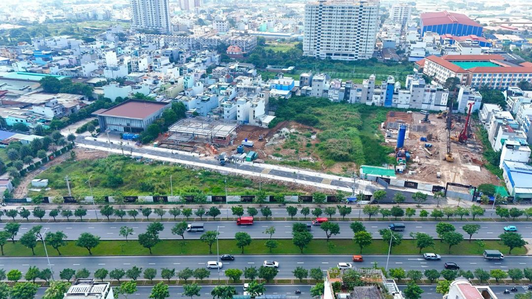 Khu vực nhà mẫu Sales Gallery Ansana By Kita đang thi công